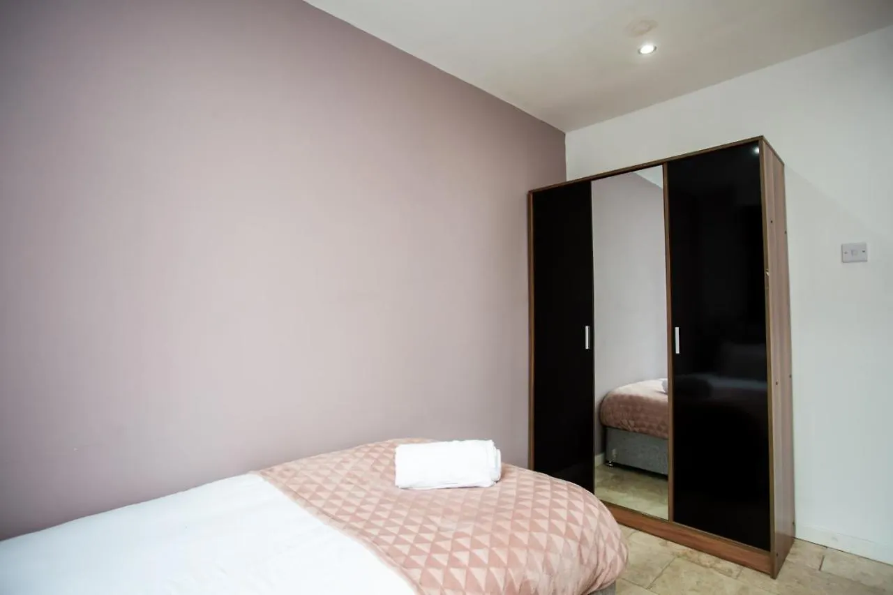 Portland Apartments 188 By #Shortstaysaway Jesmond